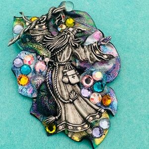 RARE Collector's Jekari Designs Wizard & Serpent Crystal Brooch